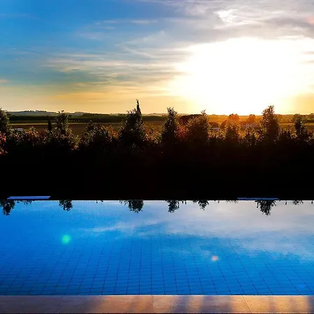 Luxury In Tuscany With Pool Near Pisa And Florence - 14pl Molino del Roglio